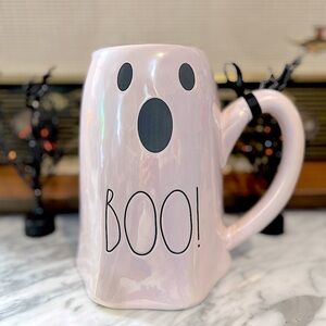 ✨NEW👻Rae Dunn 2024 Pink Iridescent Ghost Pitcher💖